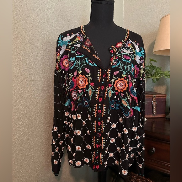 Johnny Was Tops - Johnny Was Brady Button Down with Multicolor Floral Embroidery
